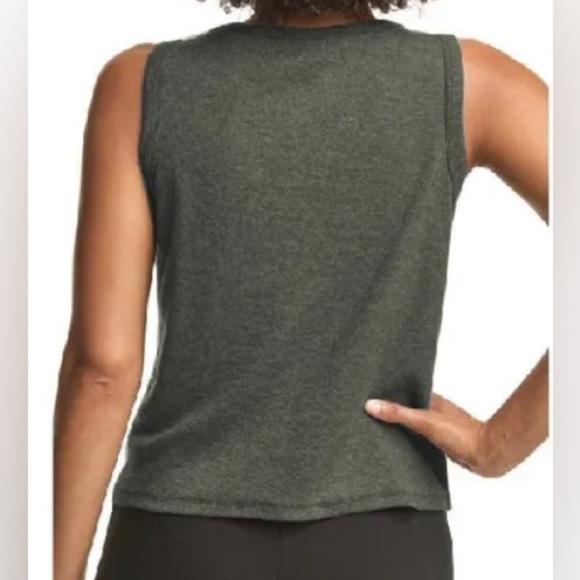 Champion Sleep Tank - NWT - Size L - Picture 2 of 12